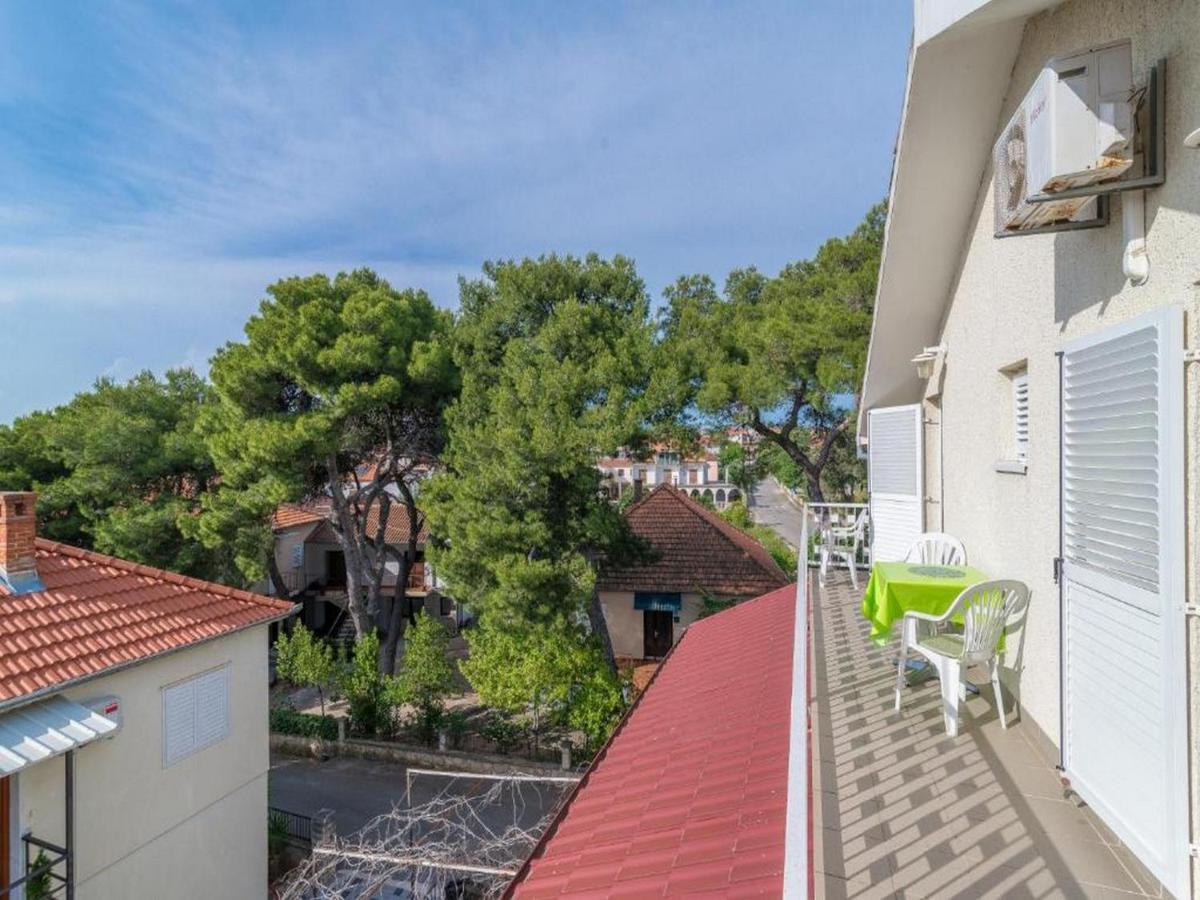 Apartmani Lucia Biograd Biograd Na Moru Esterno foto