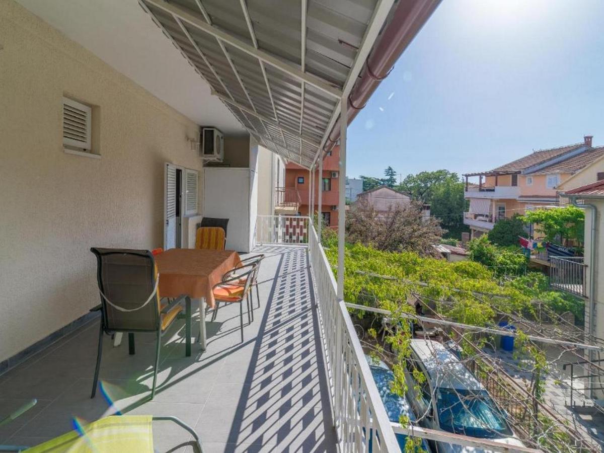 Apartmani Lucia Biograd Biograd Na Moru Esterno foto