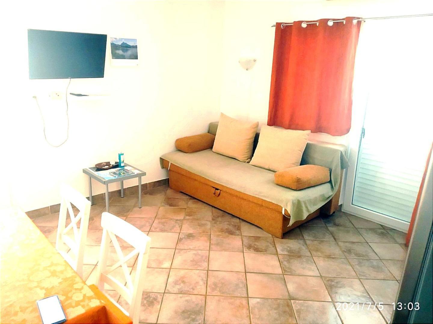 Apartmani Lucia Biograd Biograd Na Moru Esterno foto